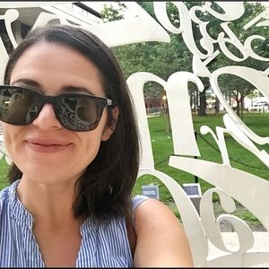 Meet your Posher, Jennie